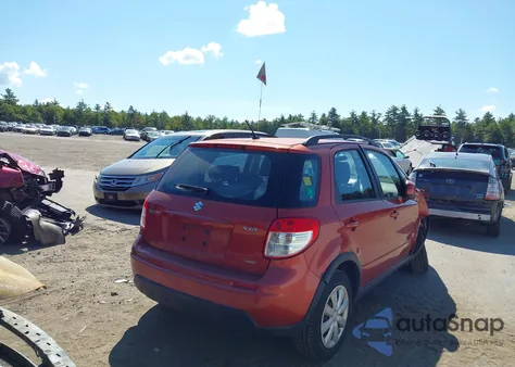 2011 Suzuki Sx4 Premium/Tech Valu Pkg (Nav) z USA, uszkodzony, nr VIN JS2YB5A38B6301415